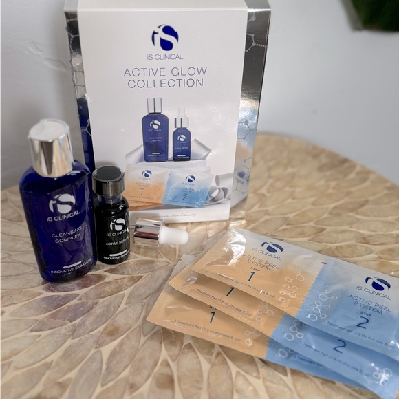 iS ClinicalACTIVE GLOW COLLECTION - New in box sealed/unopened